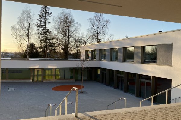 Schulhof Göge-Schule Hohentengen