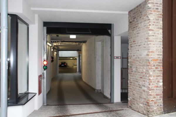 Einfahrt Tiefgarage Bewohner