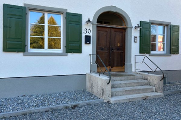 Pfarrhaus Urnau Eingang