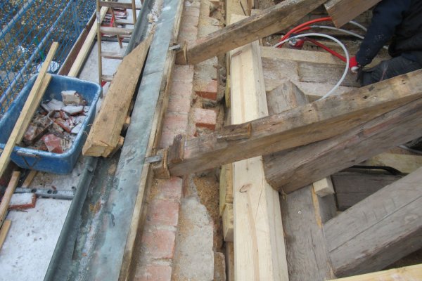 Pfarrhaus Urnau Traufdetail Foto