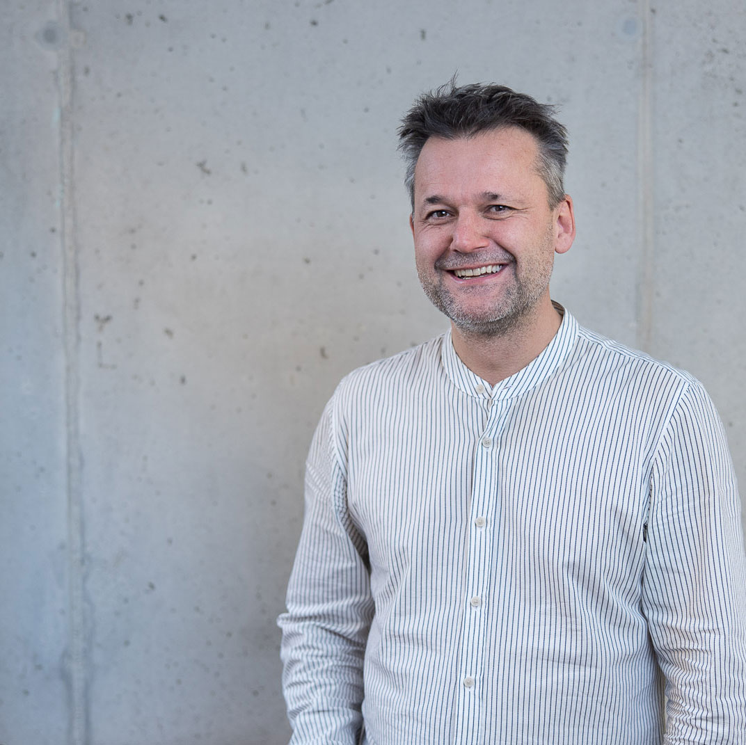 Dietmar Straub