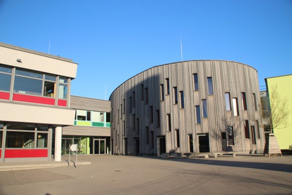 Schulhof